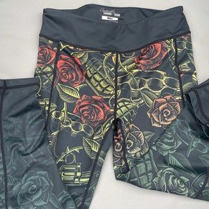 CVG Dressed to Kill Capri (small)